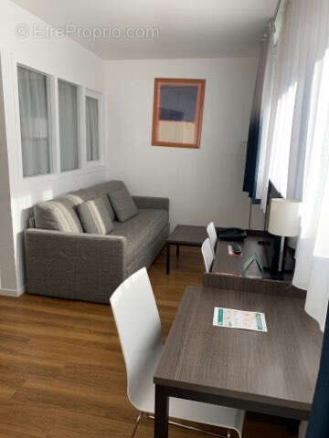 Appartement à PARIS-19E