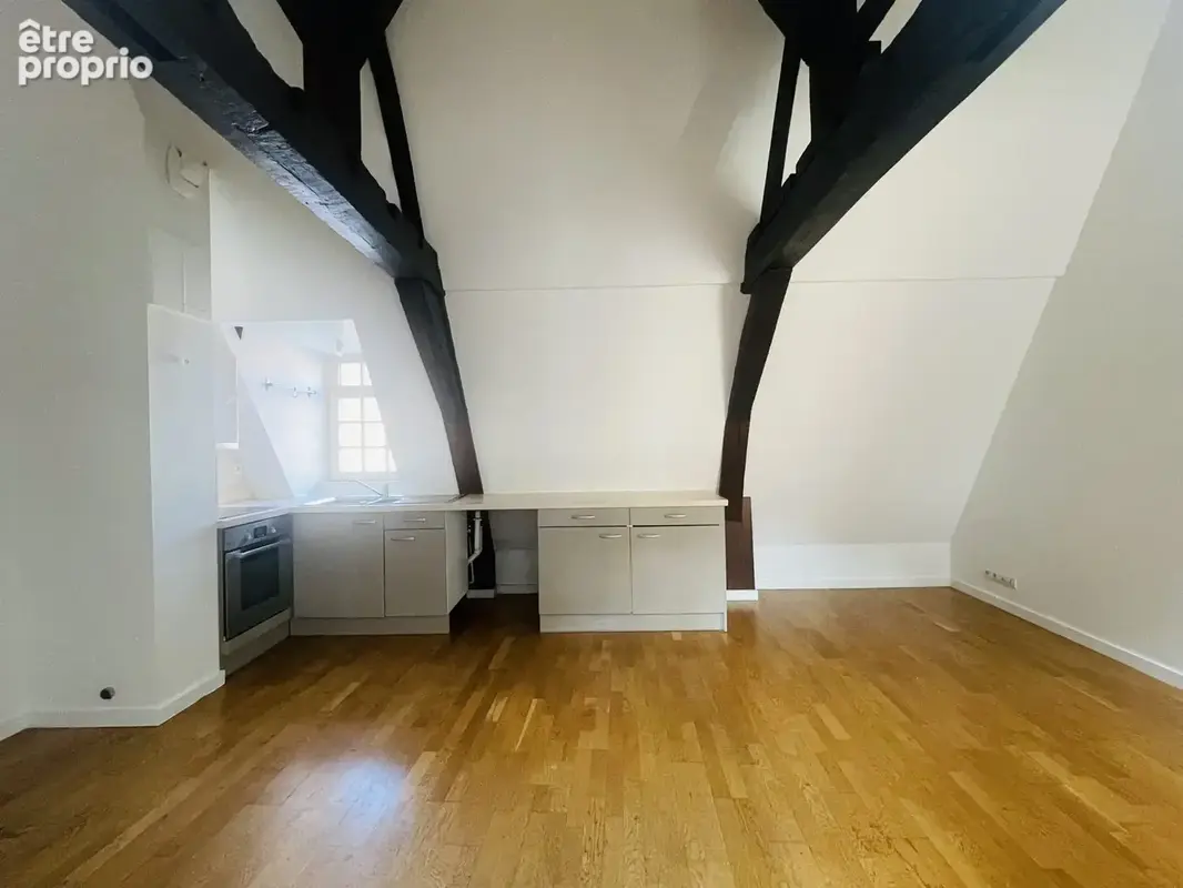 Appartement 4 pièces 47 m² à vendre à Lille (59000) - photo 2
