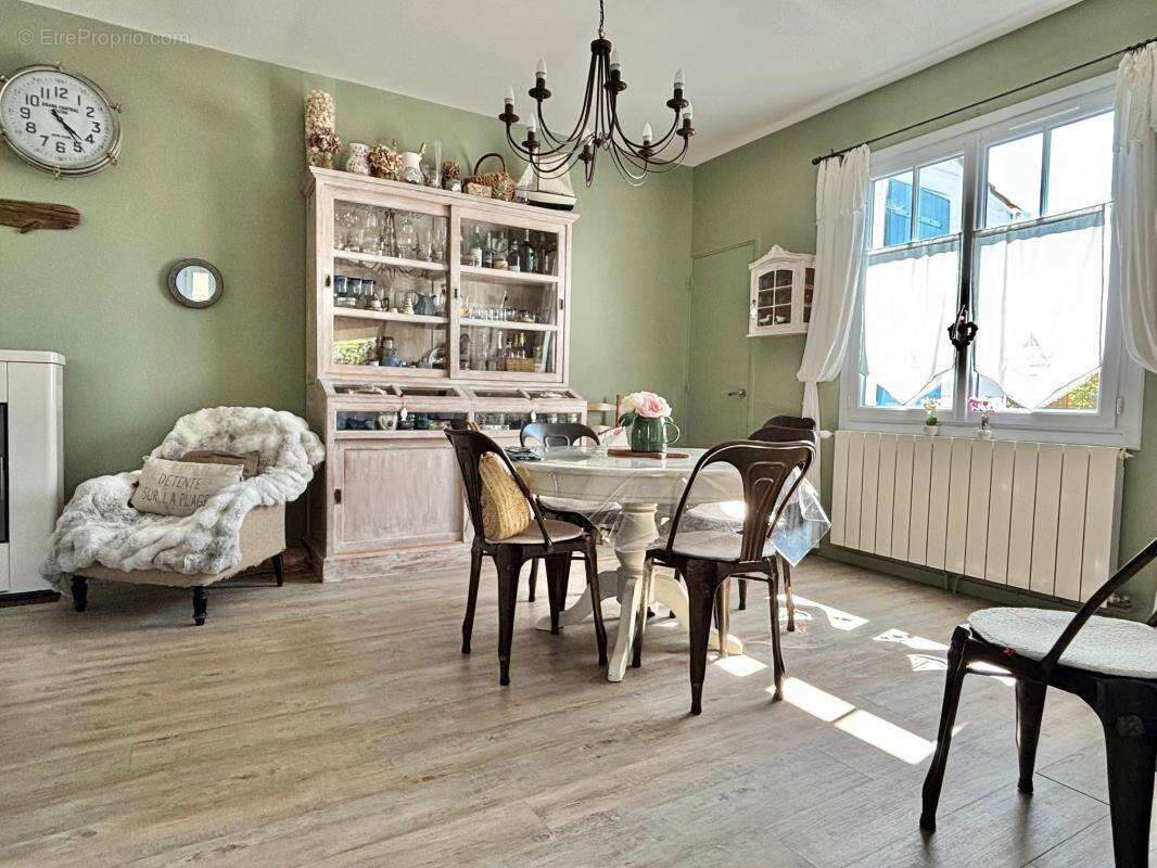 Maison à SAINT-GEORGES-D'OLERON