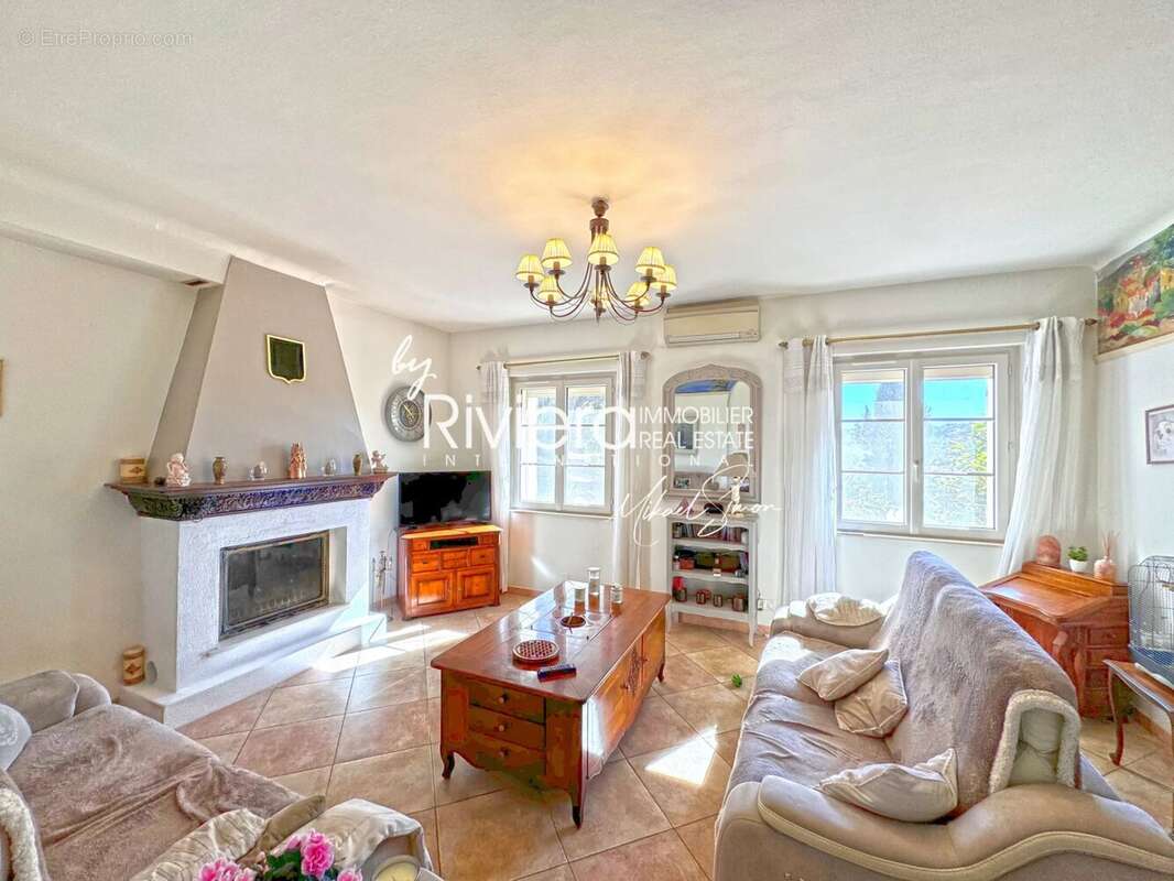 Maison à CAVALAIRE-SUR-MER