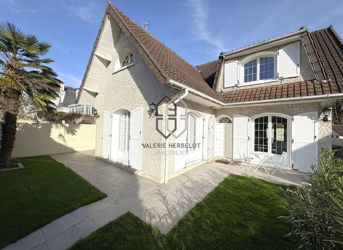 Maison à ORMESSON-SUR-MARNE
