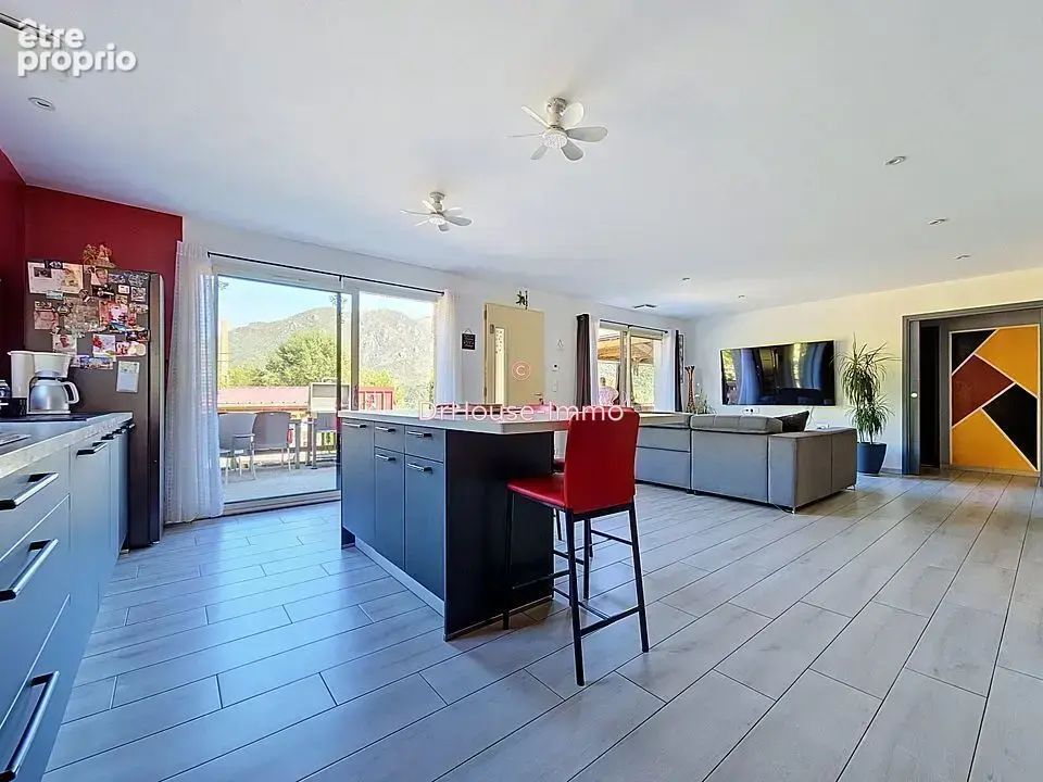 Maison 5 pièces 110 m² à vendre à Arles-Sur-Tech (66150) - photo 5