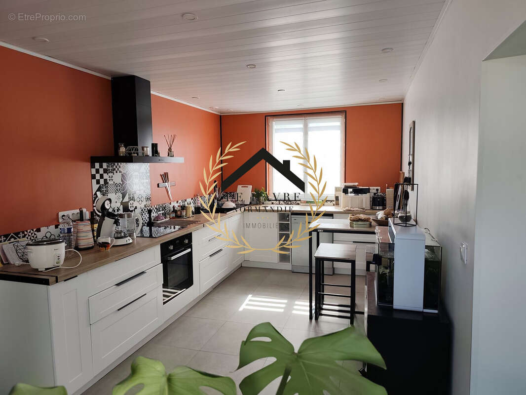 Maison à BORNAMBUSC
