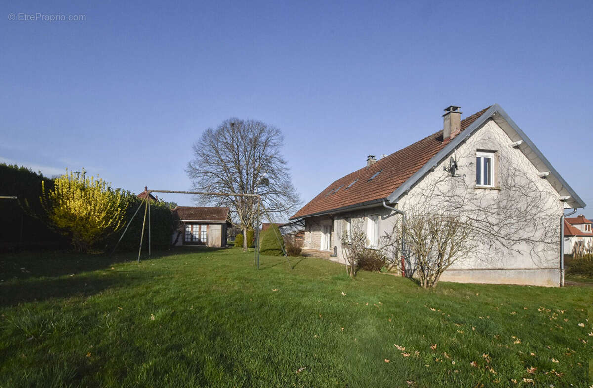 Maison à DEVECEY