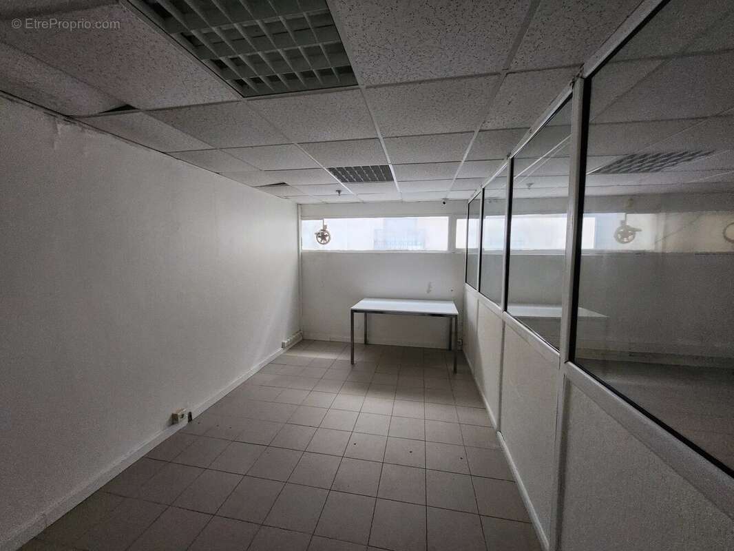Commerce 65 m² à Montpellier  - photo 7