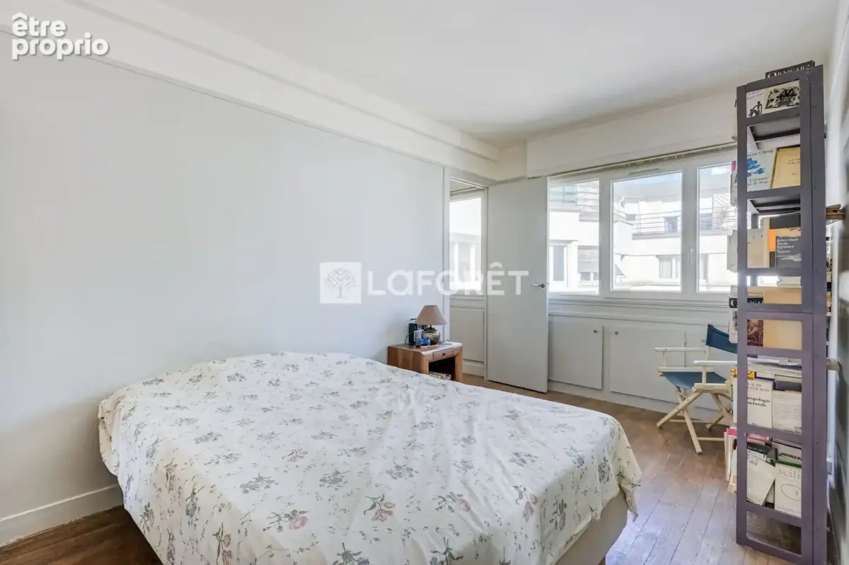 Appartement Paris 2 pièces 40 m2 - Secteur Mairie du XVème - photo 4