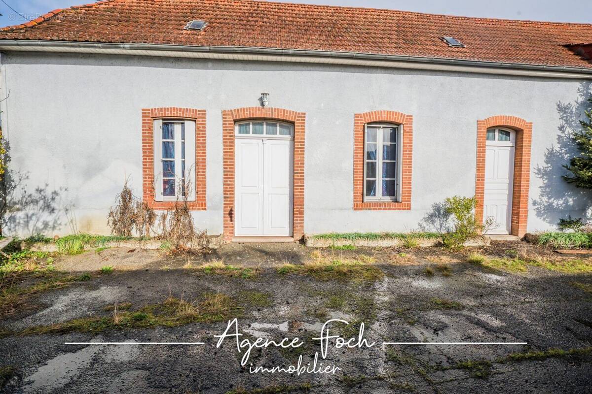 Maison à LALOUBERE
