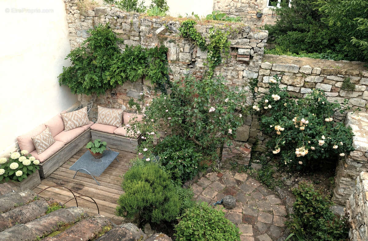 Maison à SAINT-ANTONIN-NOBLE-VAL