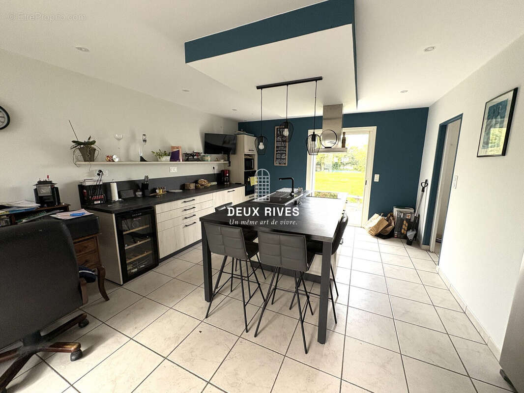 Maison à SAINT-MARS-DU-DESERT