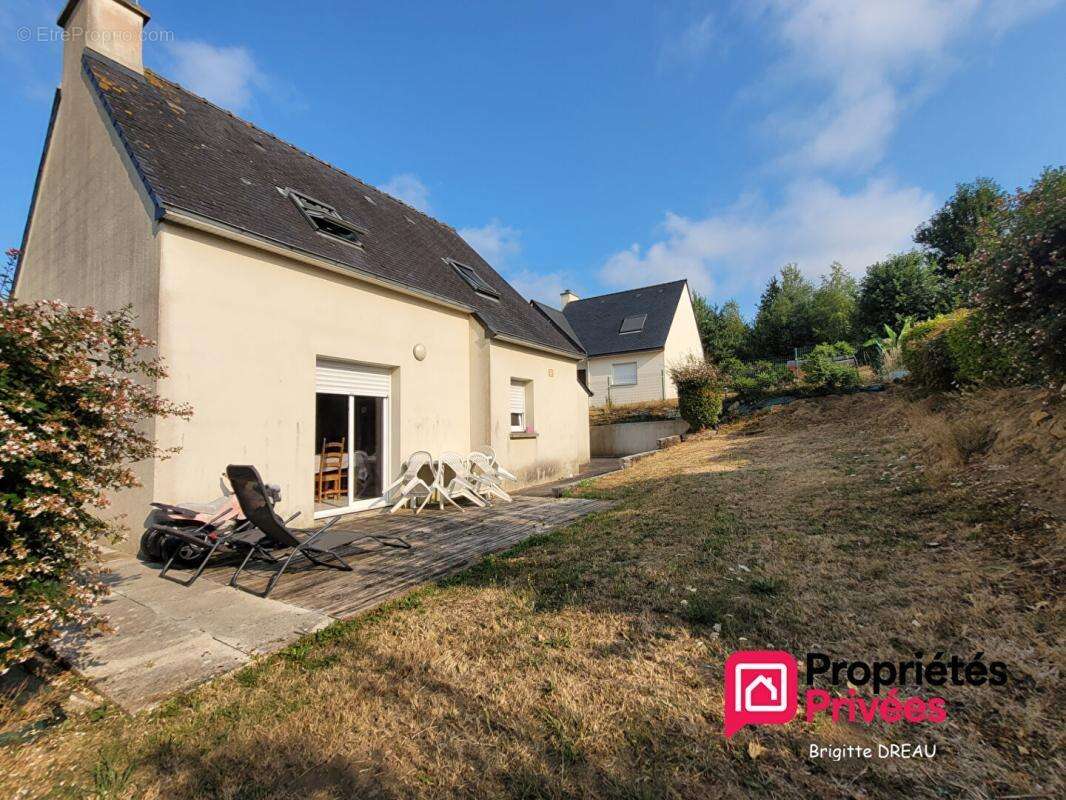 29000 QUIMPER KERVOUYEC - Maison avec garage 4 chambres 90 m2 environ - photo 2
