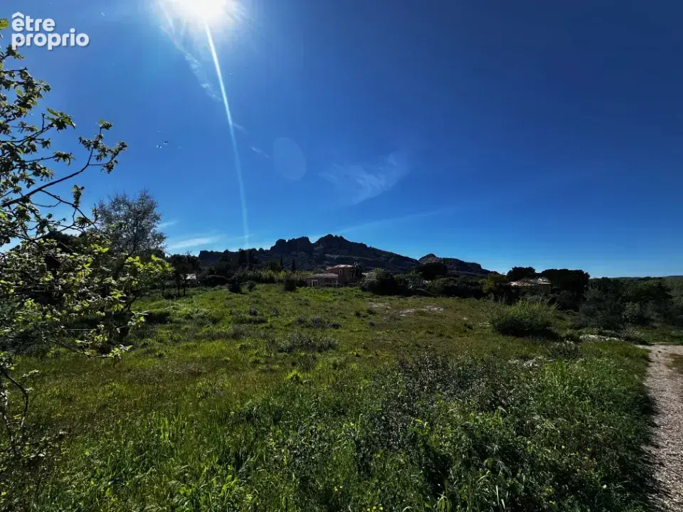 Terrain à ROQUEBRUNE-SUR-ARGENS