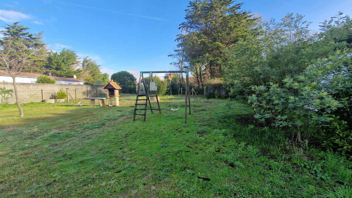 Maison à LE BOIS-PLAGE-EN-RE