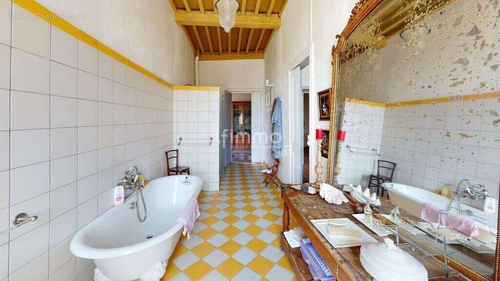 Maison à LE MAS-D'AGENAIS