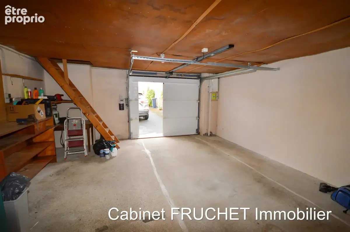 Axe CHANTONNAY - LES ESSARTS - Ensemble de deux maisons d'habitation indépendantes - photo 11