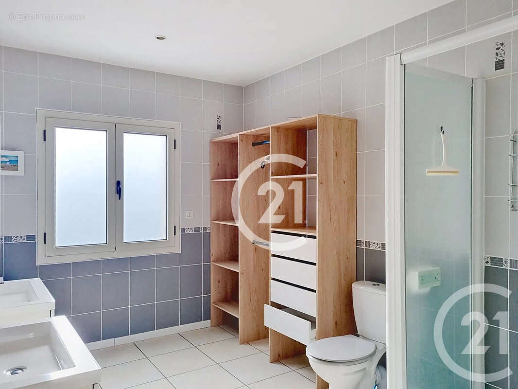 Maison à SAINT-CYPRIEN