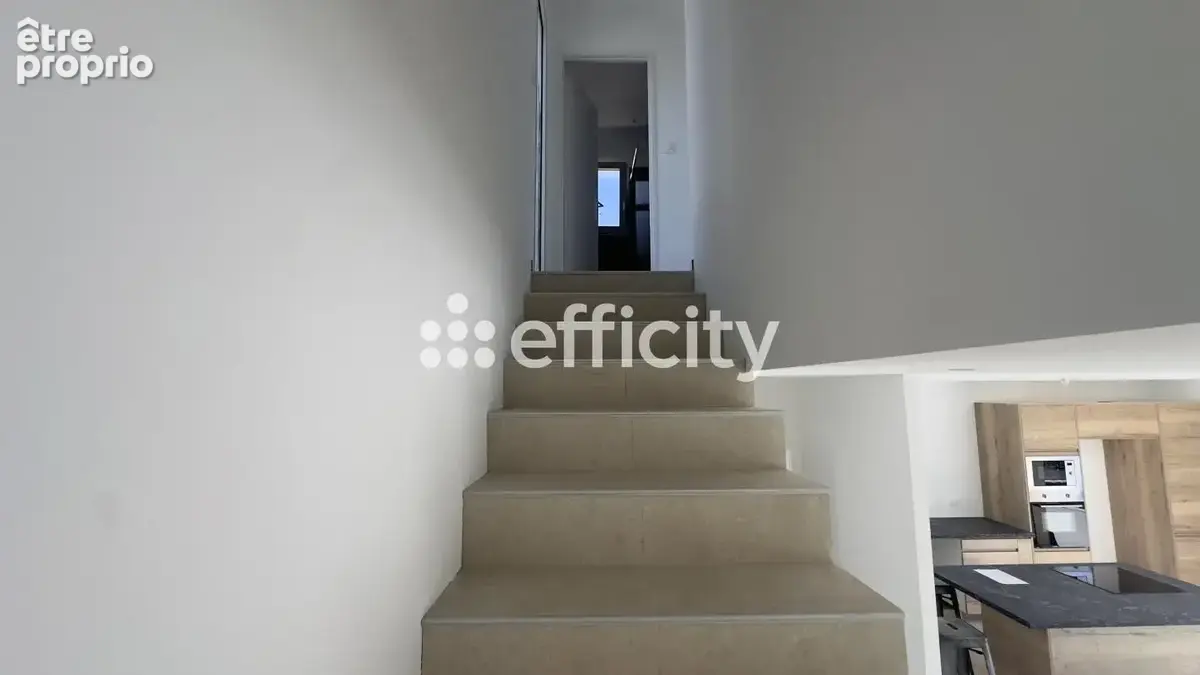 Maison 4 pièces 95 m² à vendre à Mazan (84380) - photo 5