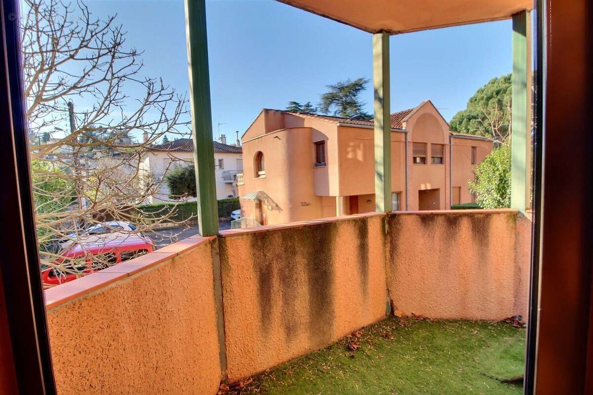 Appartement à RAMONVILLE-SAINT-AGNE