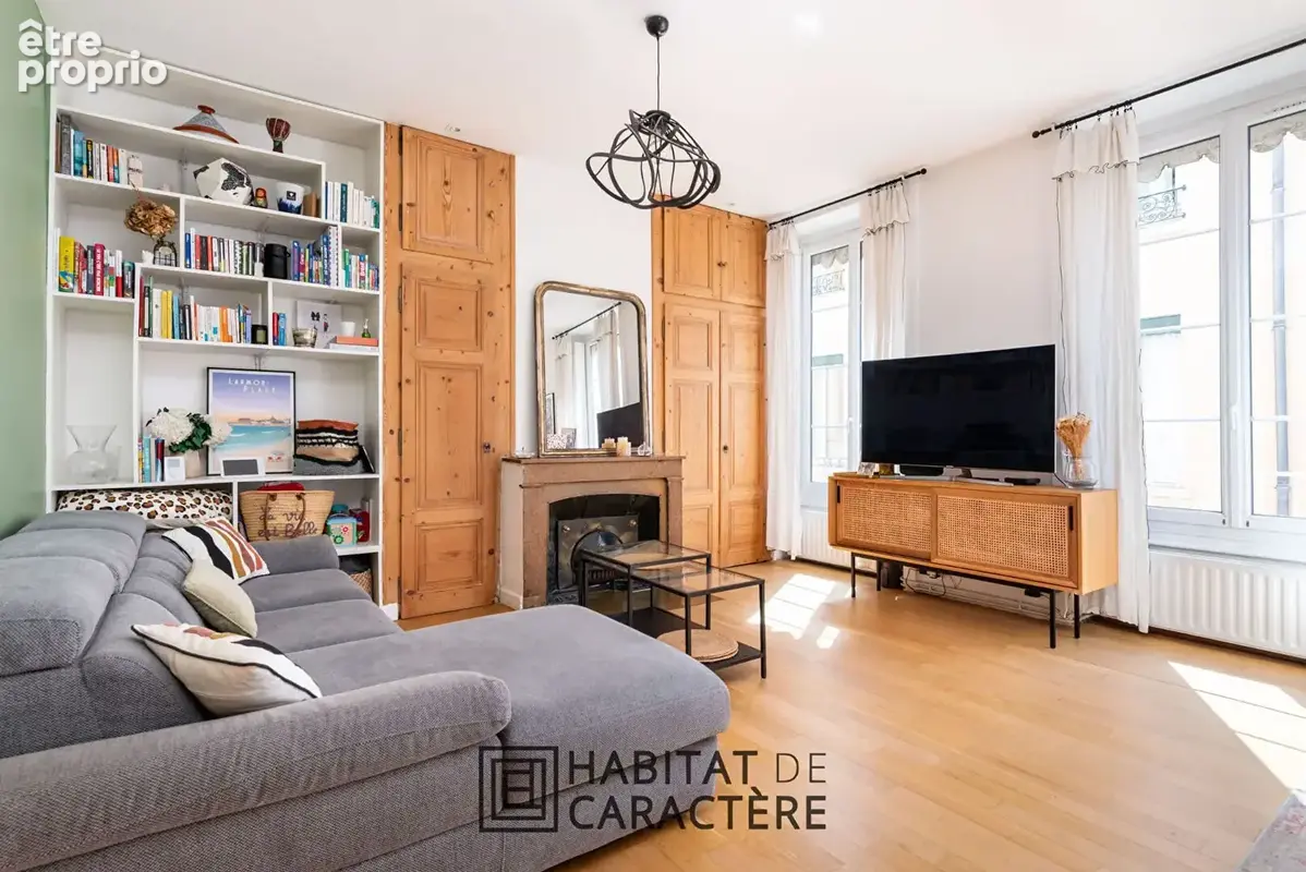 T3 - 72m2- Rue Tronchet Lyon 6 - photo 3