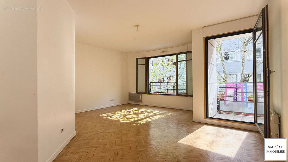 Appartement à MONTROUGE