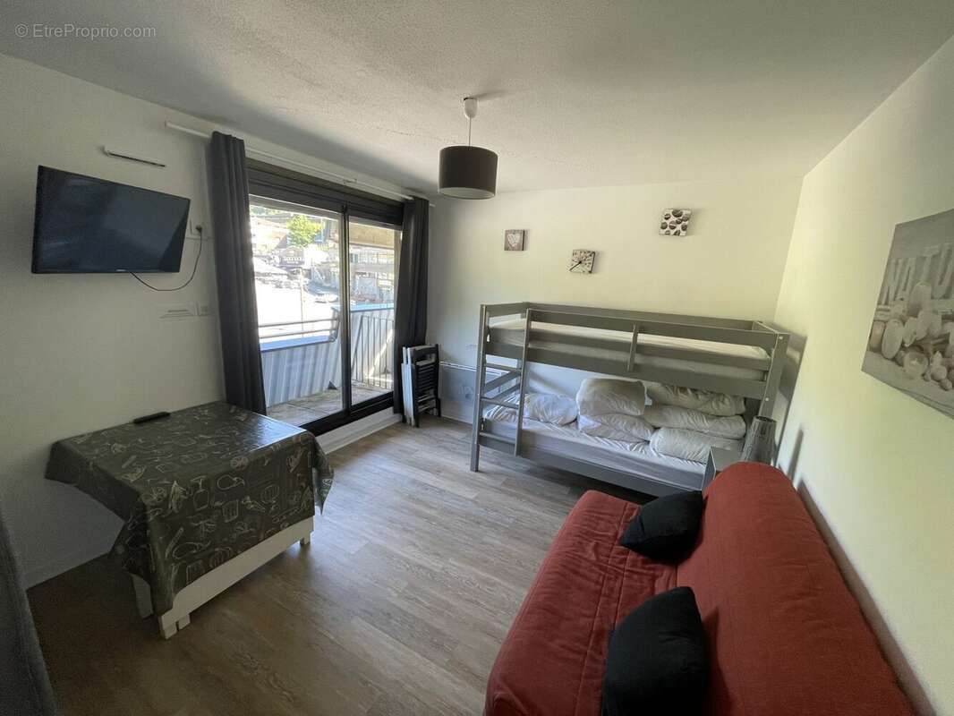 Appartement à BESSE-ET-SAINT-ANASTAISE
