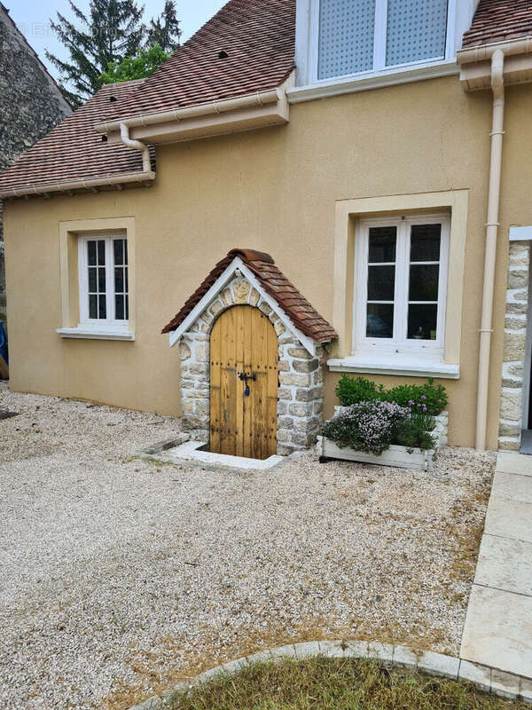 Maison à ETAMPES
