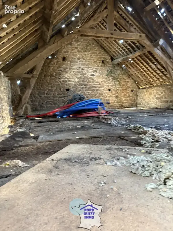 Maison en pierres en campagne - photo 10