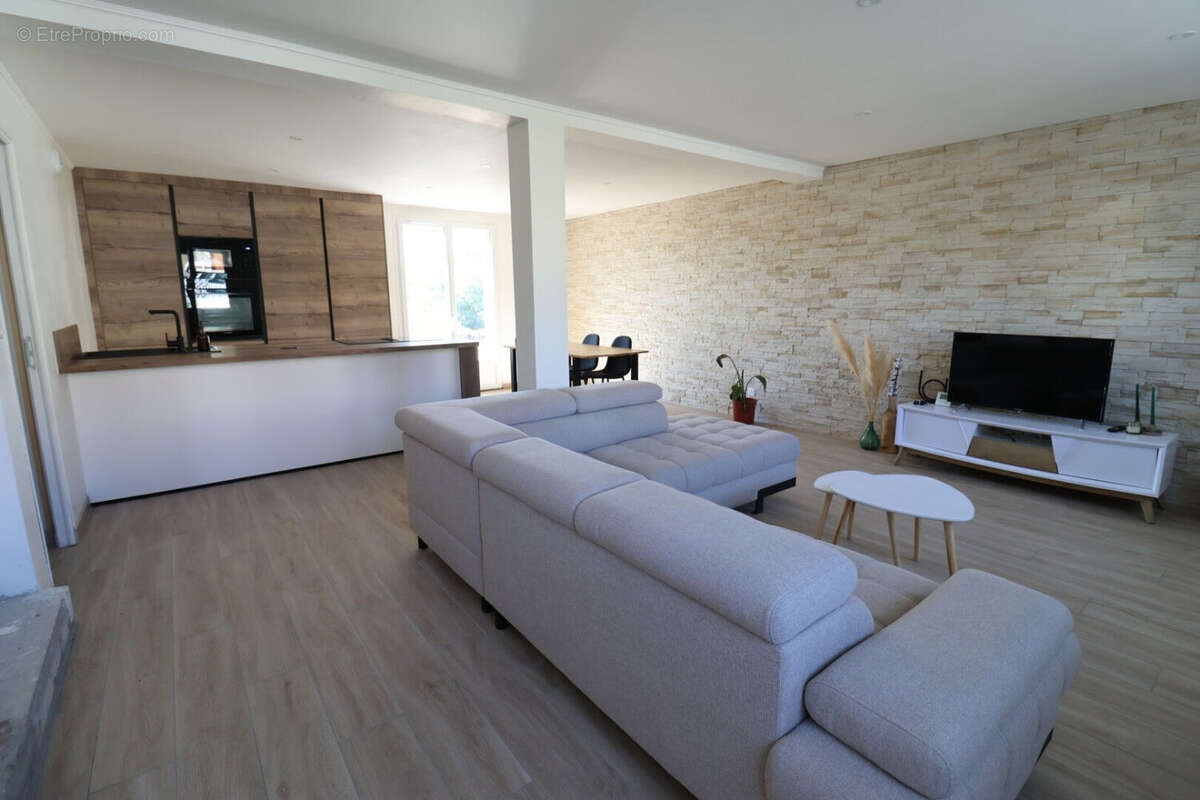 Maison 148m² à le cendre - photo 2