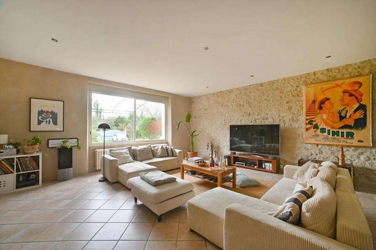 Maison à CHATEAURENARD