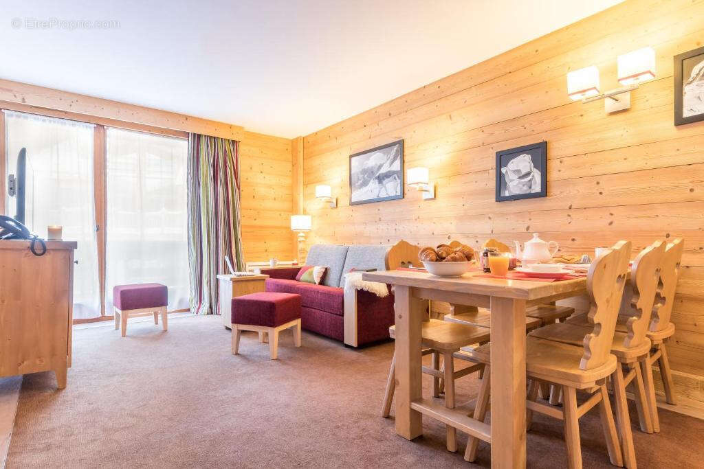 Appartement à LA PERRIERE