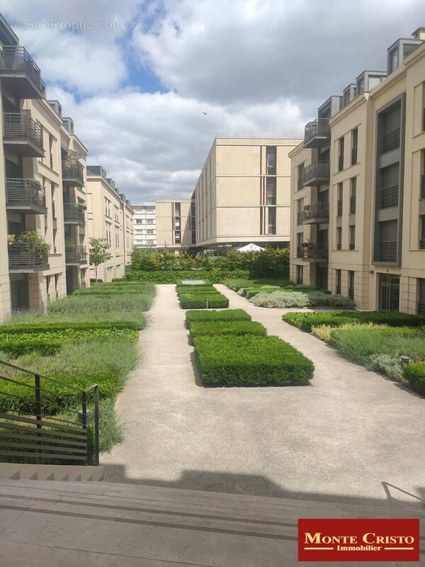 Appartement à VERSAILLES