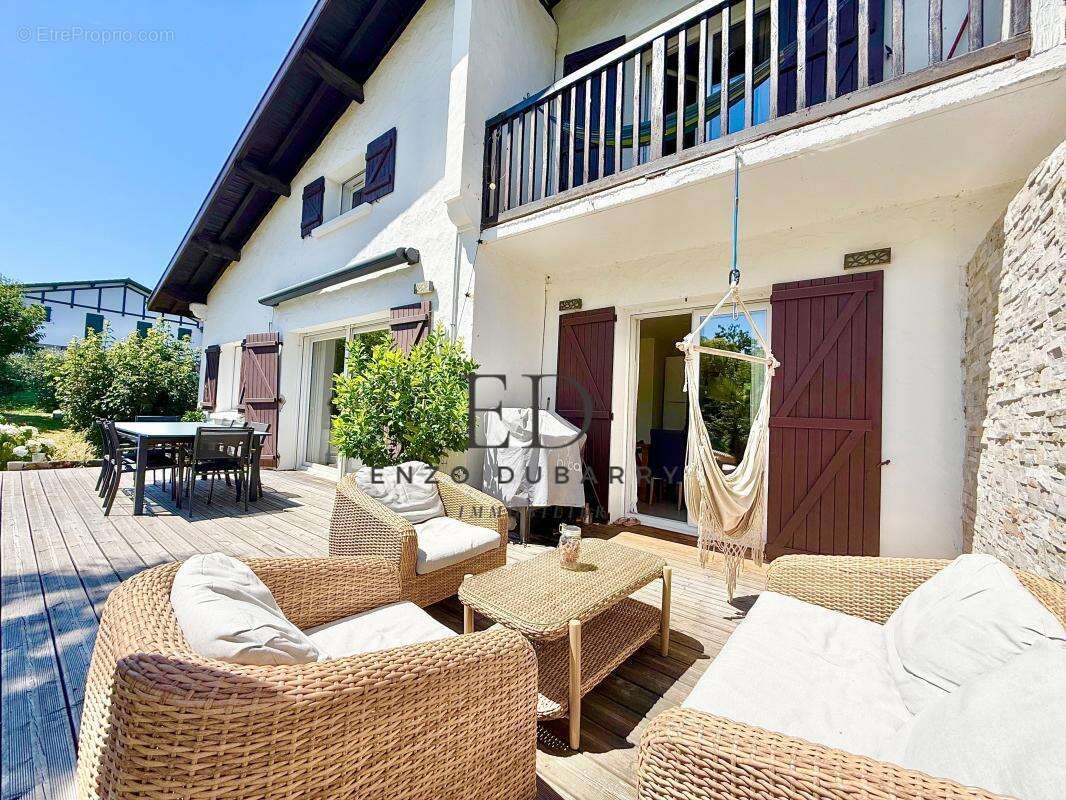 Maison 204 m² à Arcangues  - photo 3