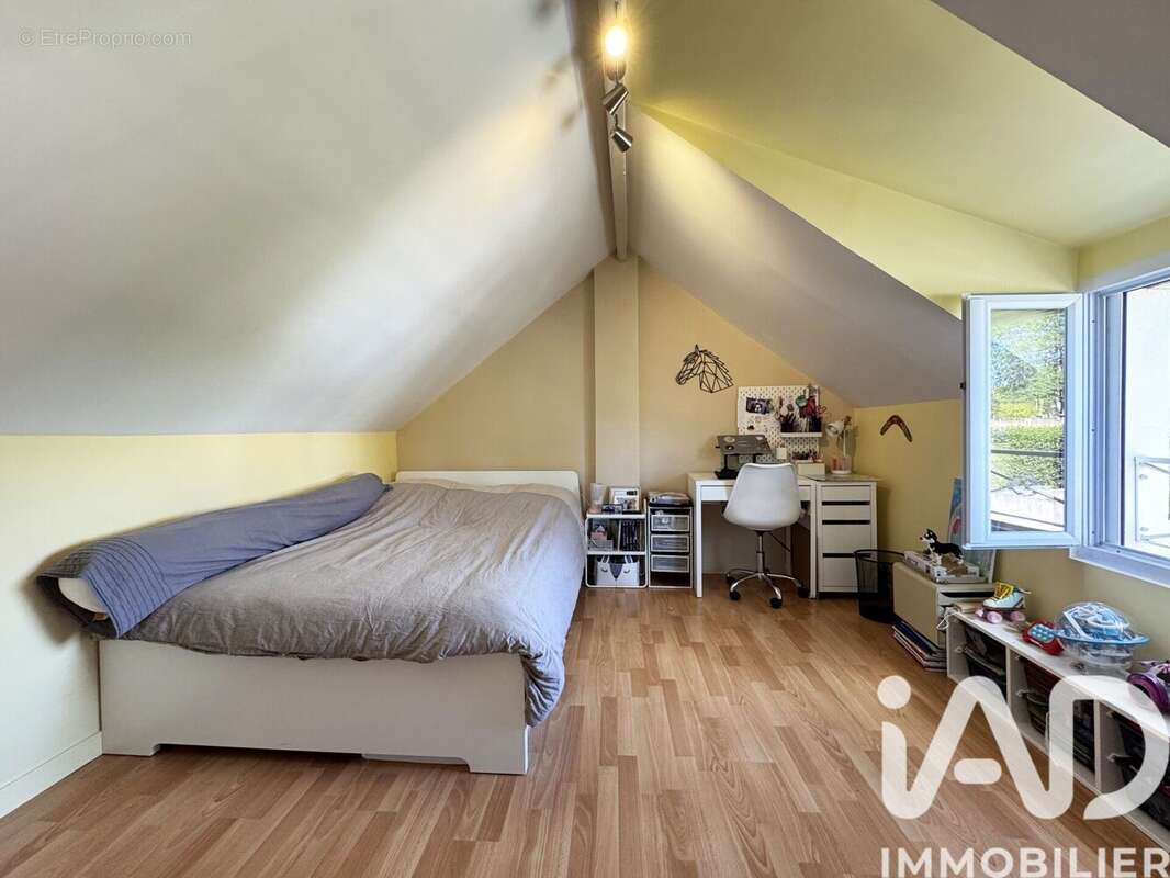 Maison 92 m² à Carnetin  - photo 9