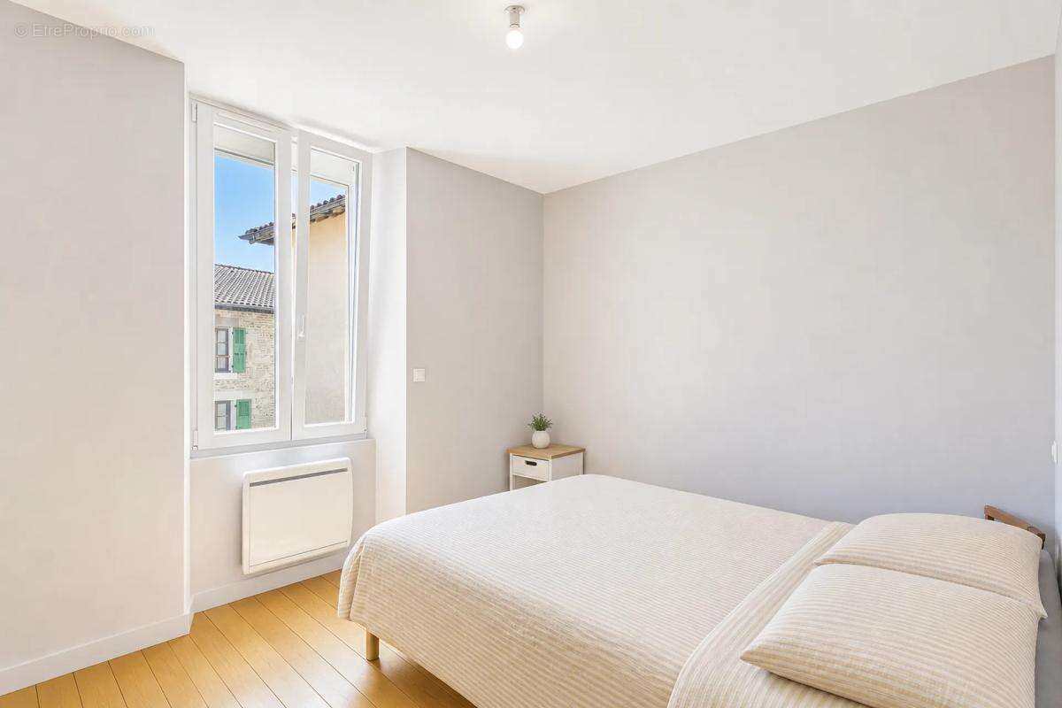 Appartement à MOIDIEU-DETOURBE
