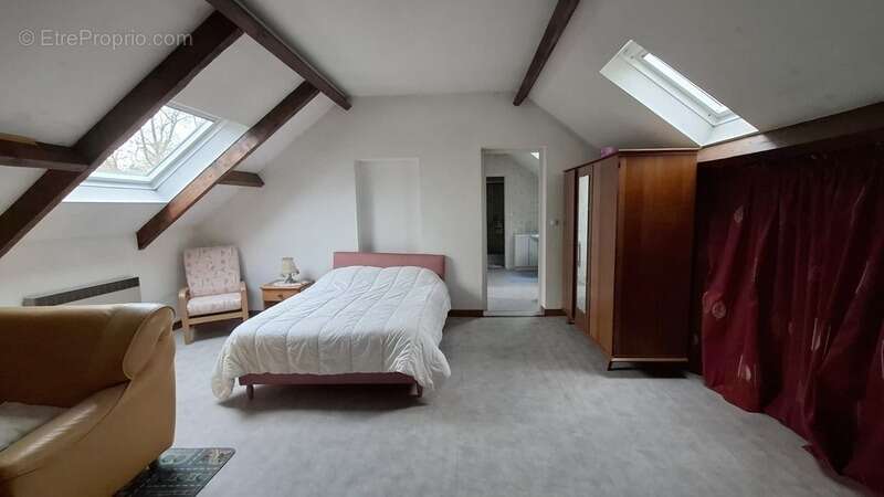 Maison à SAINT-QUENTIN