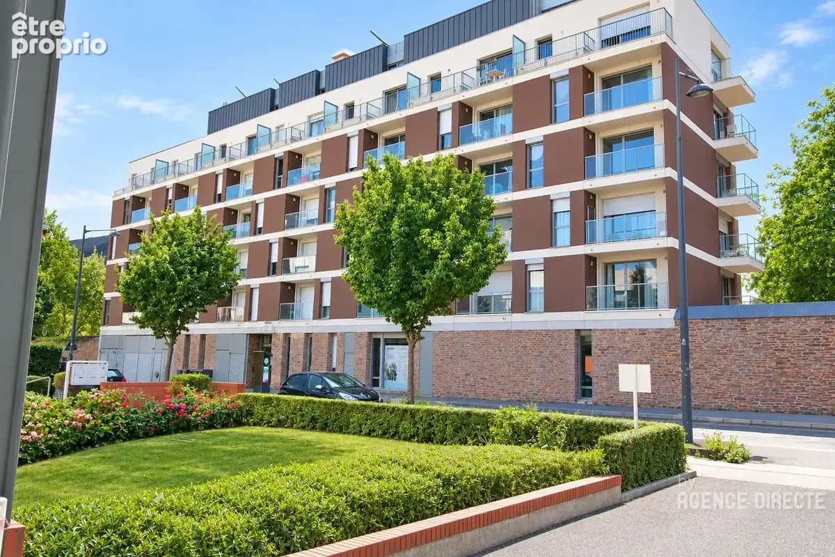 Rennes mabilais -arsenal/redon -t2 pièces 41,98 m² - résidence services - photo 2