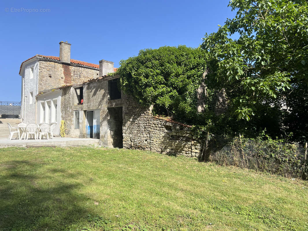Maison à SAINTE-HERMINE