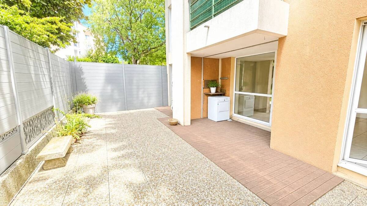 Appartement à AIX-EN-PROVENCE