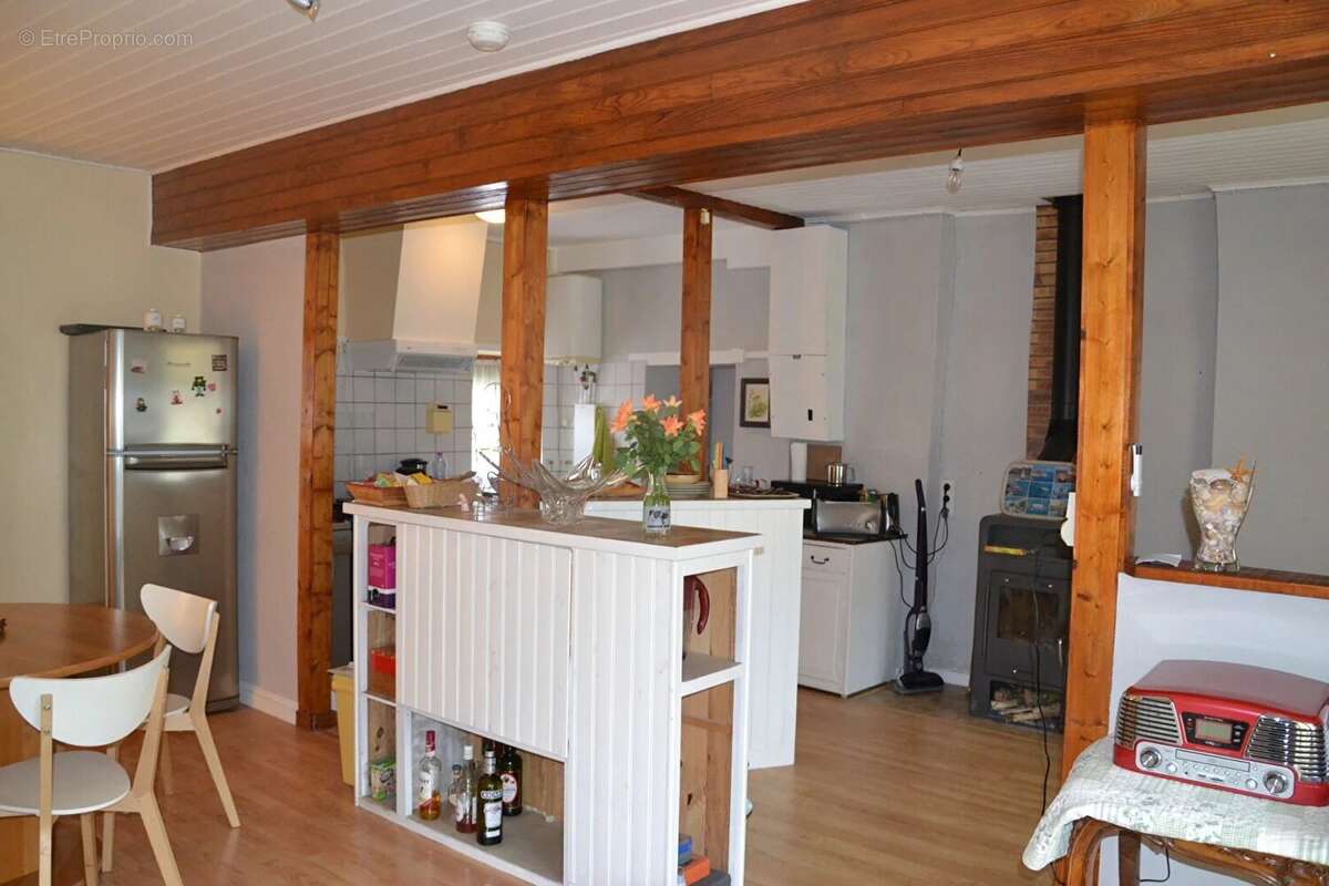 Maison à rénover à 13 min de St-Pourçain-sur-Sioule - photo 3