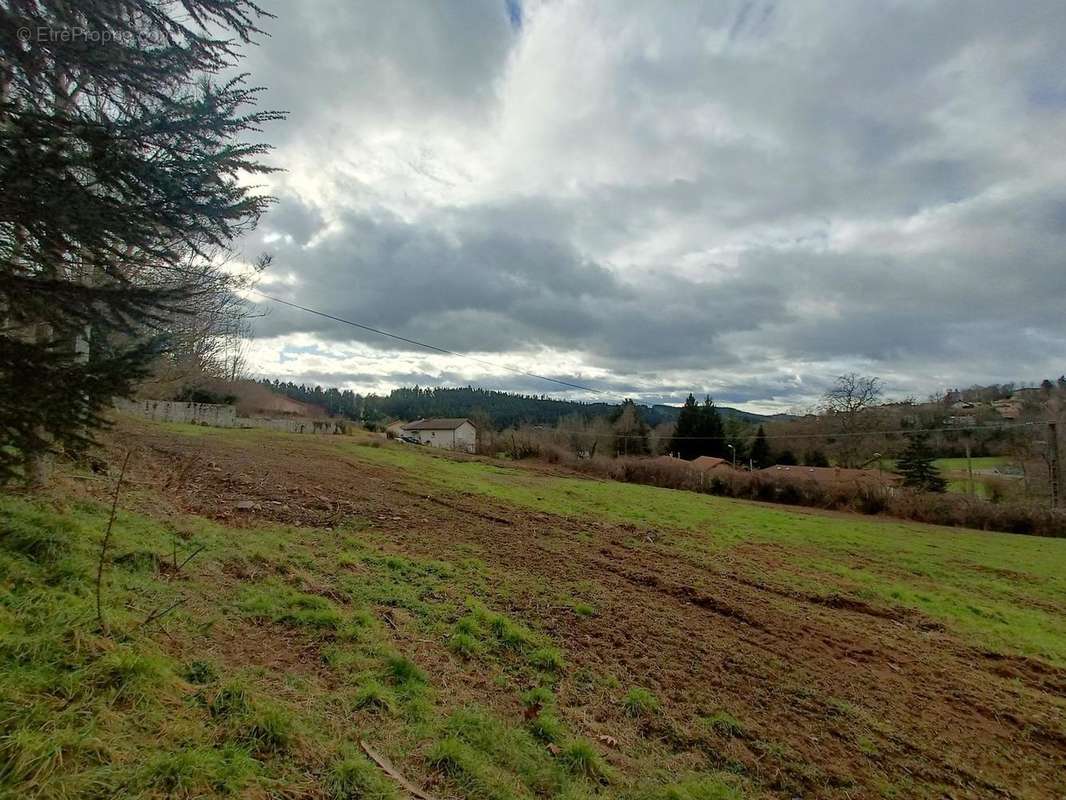Photo 2 - Terrain à CUBLIZE