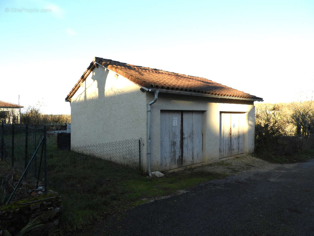 Maison à LIMOGNE-EN-QUERCY