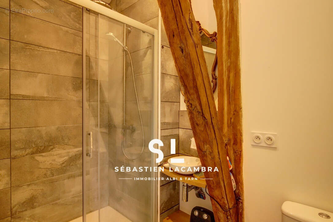 Maison à LISLE-SUR-TARN