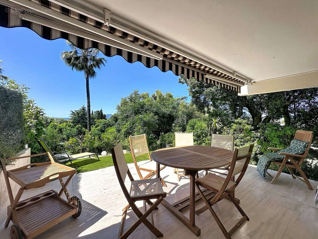 Appartement à CANNES