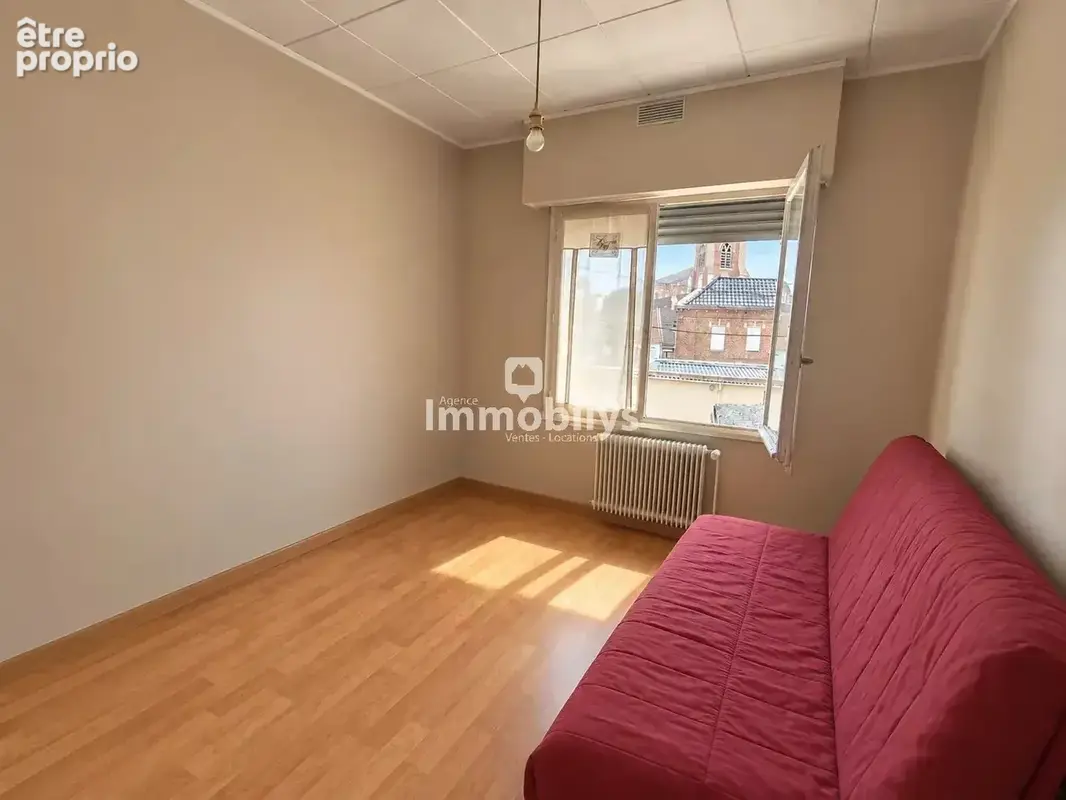 Appartement place de sin le noble - photo 3