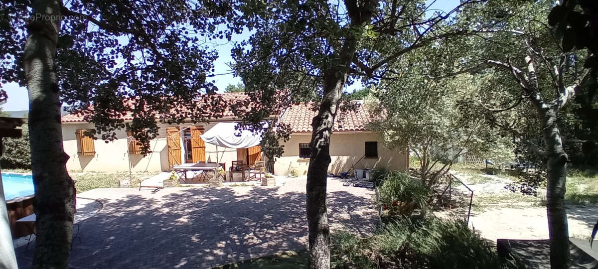 Maison à MAZAUGUES