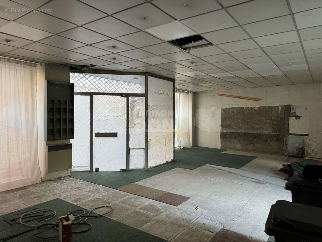 Appartement à CARBONNE