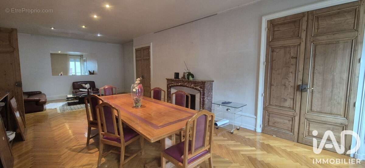 Appartement 200 m² à La Mouille  - photo 3