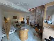 Maison à VEZENOBRES