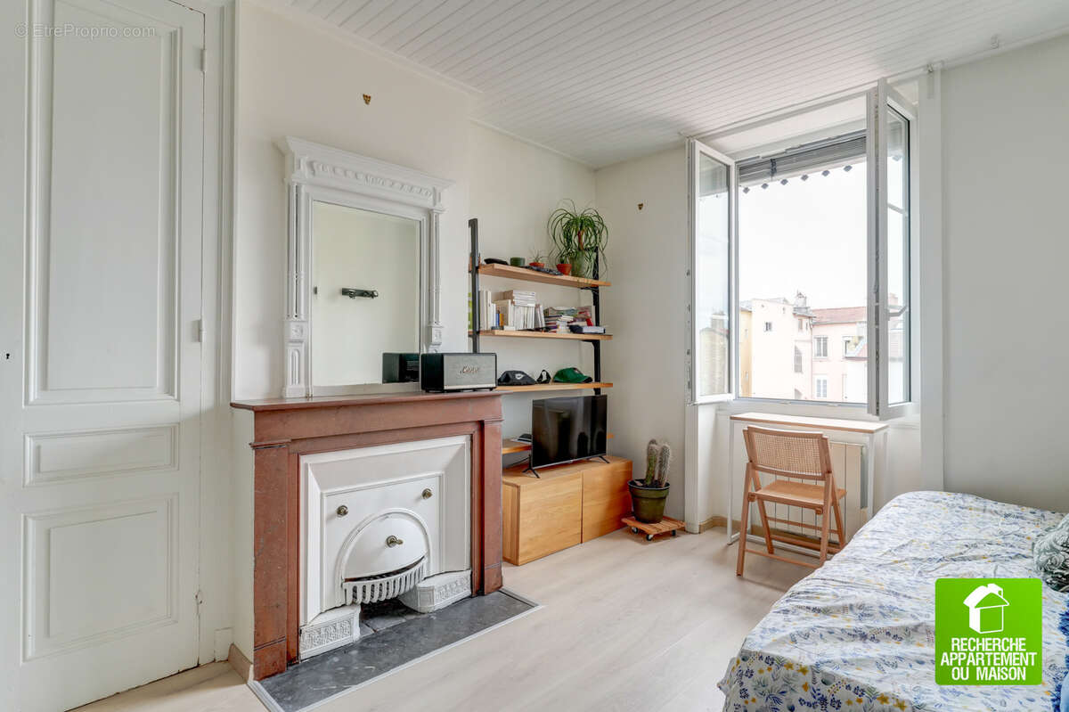 Appartement à LYON-6E