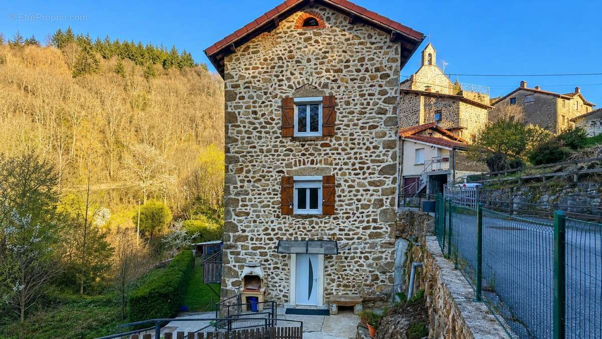 Maison à BOURG-ARGENTAL