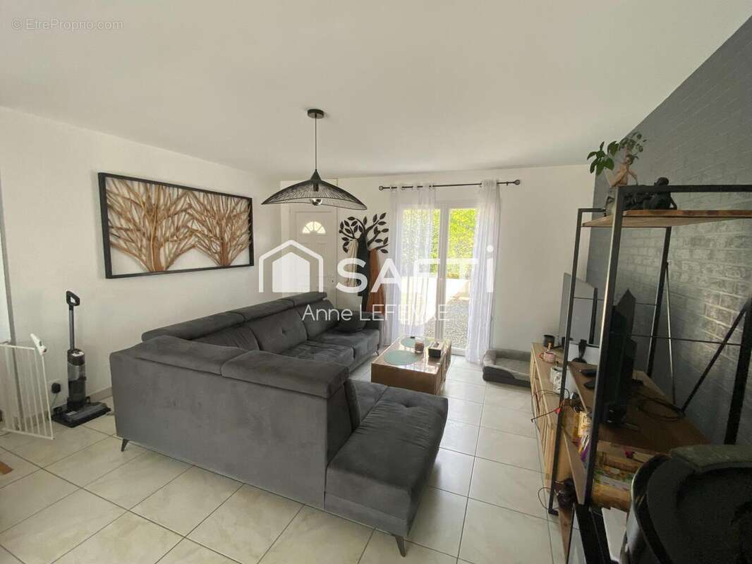 Maison 117 m² à Le Bourdet  - photo 4